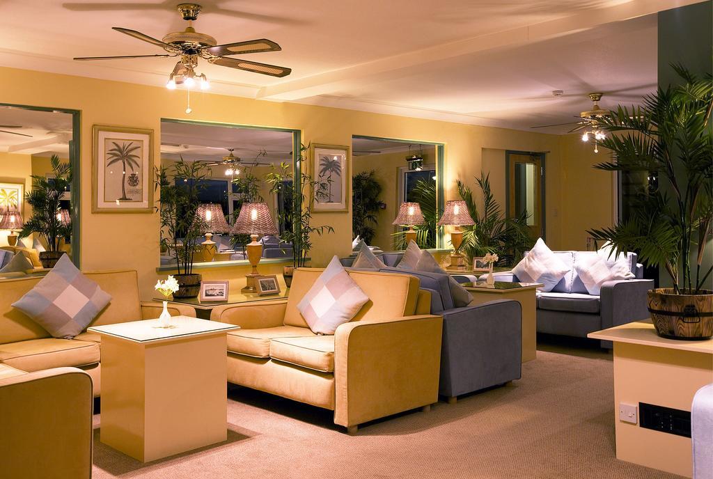 Biarritz Hotel Сент-Брелад Экстерьер фото