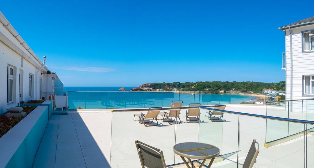 Biarritz Hotel Сент-Брелад Экстерьер фото