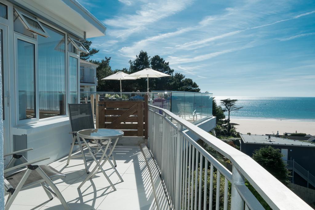 Biarritz Hotel Сент-Брелад Экстерьер фото