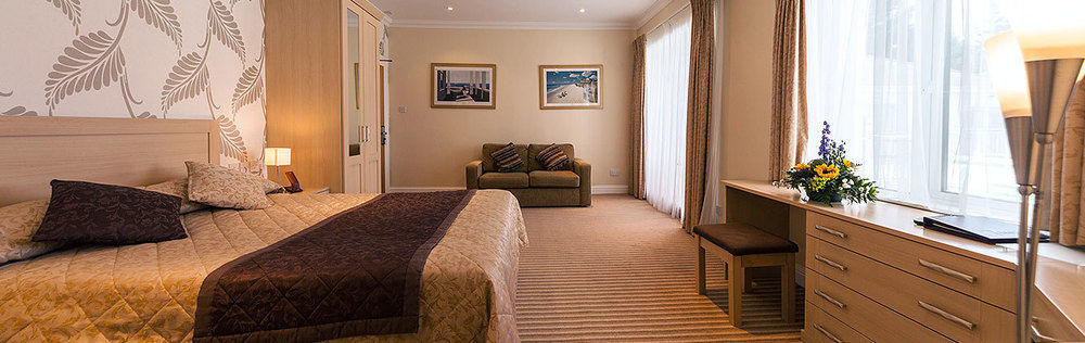 Biarritz Hotel Сент-Брелад Экстерьер фото